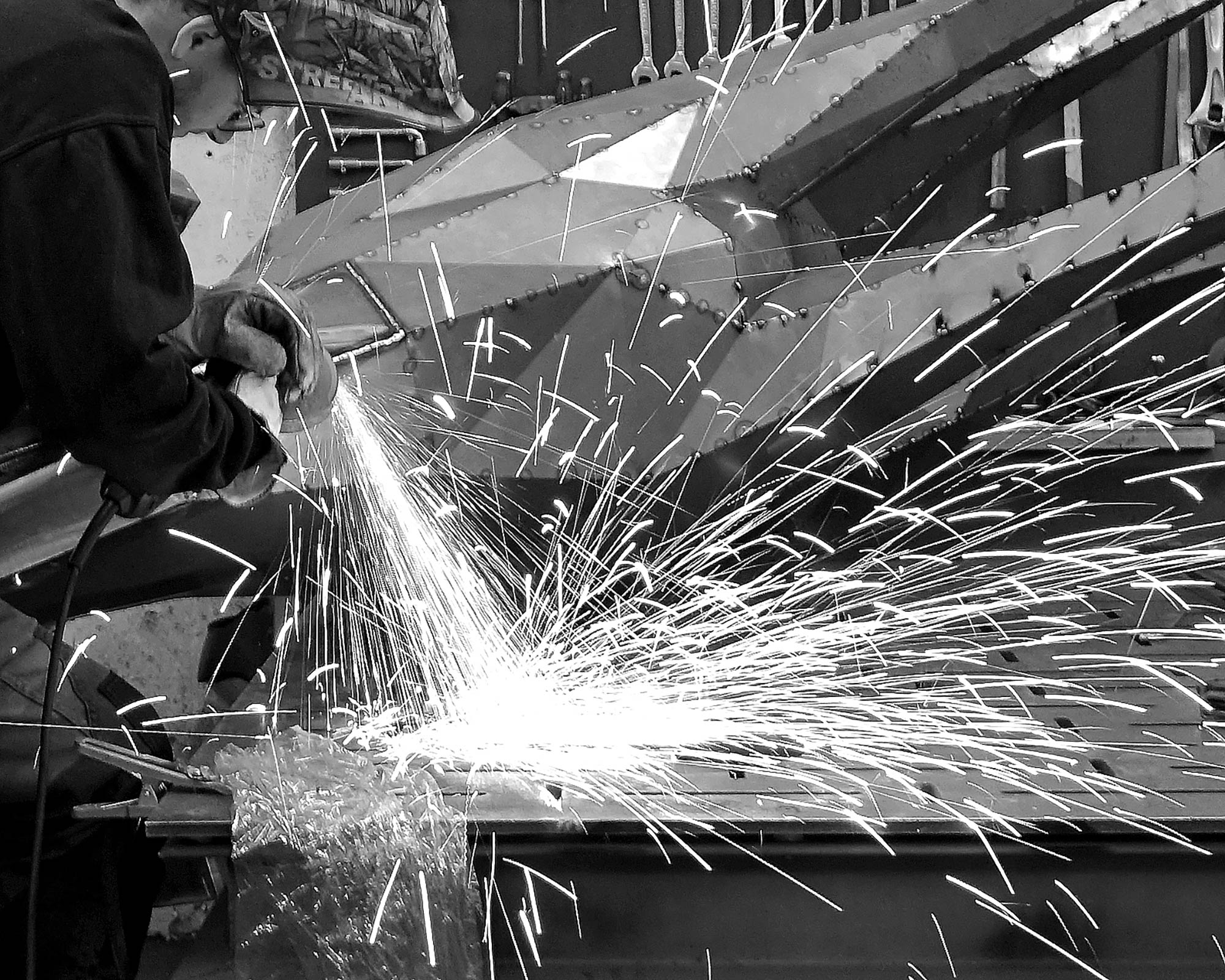 Grinding operation of a sculpture